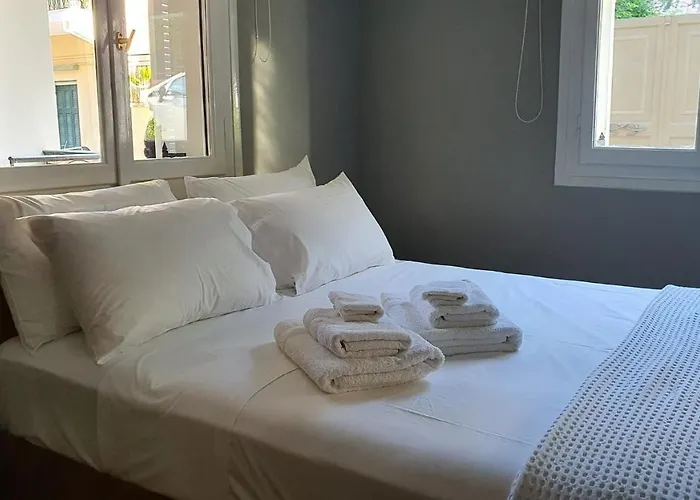 Evina's Апартаменты Толон